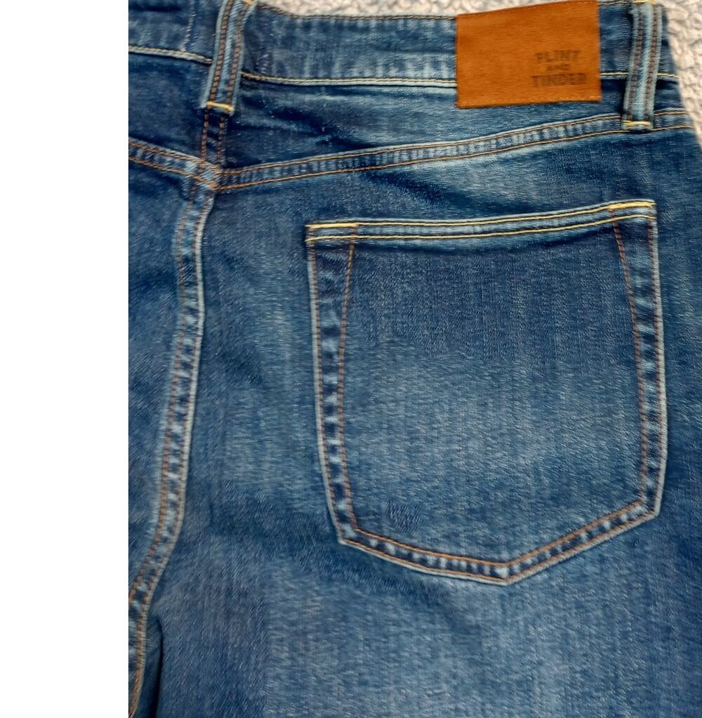 NWoT Flint and Tinder Jeans Men's 33x30 Medium Wash Athletic Tapered Fit (0983)